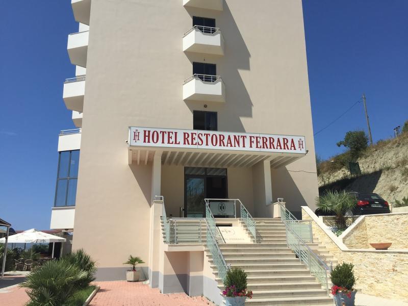 Hotel Ferrara Durres Luaran gambar