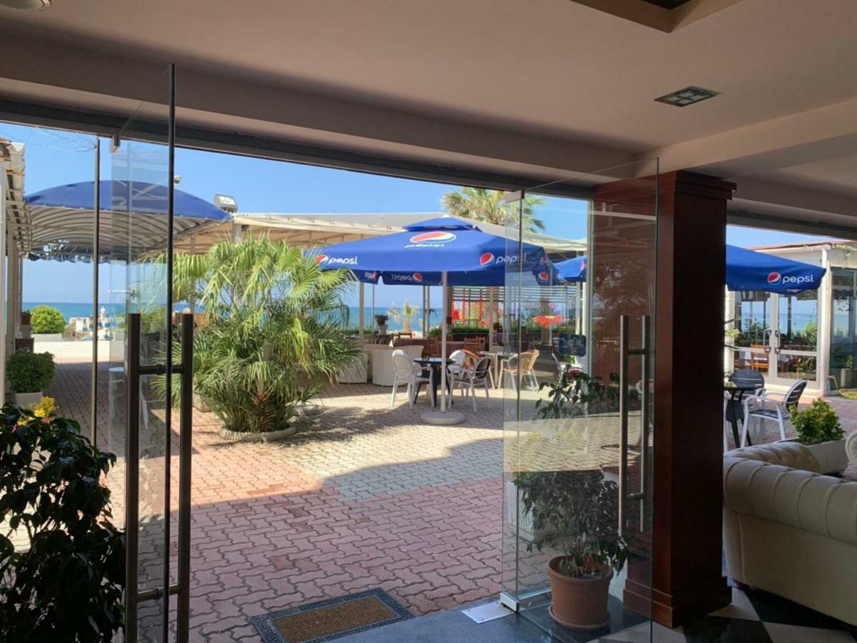 Hotel Ferrara Durres Luaran gambar