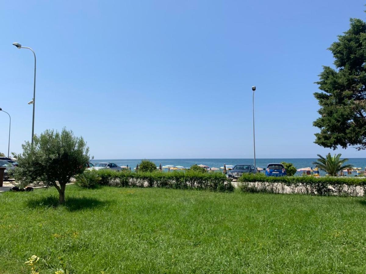 Hotel Ferrara Durres Luaran gambar