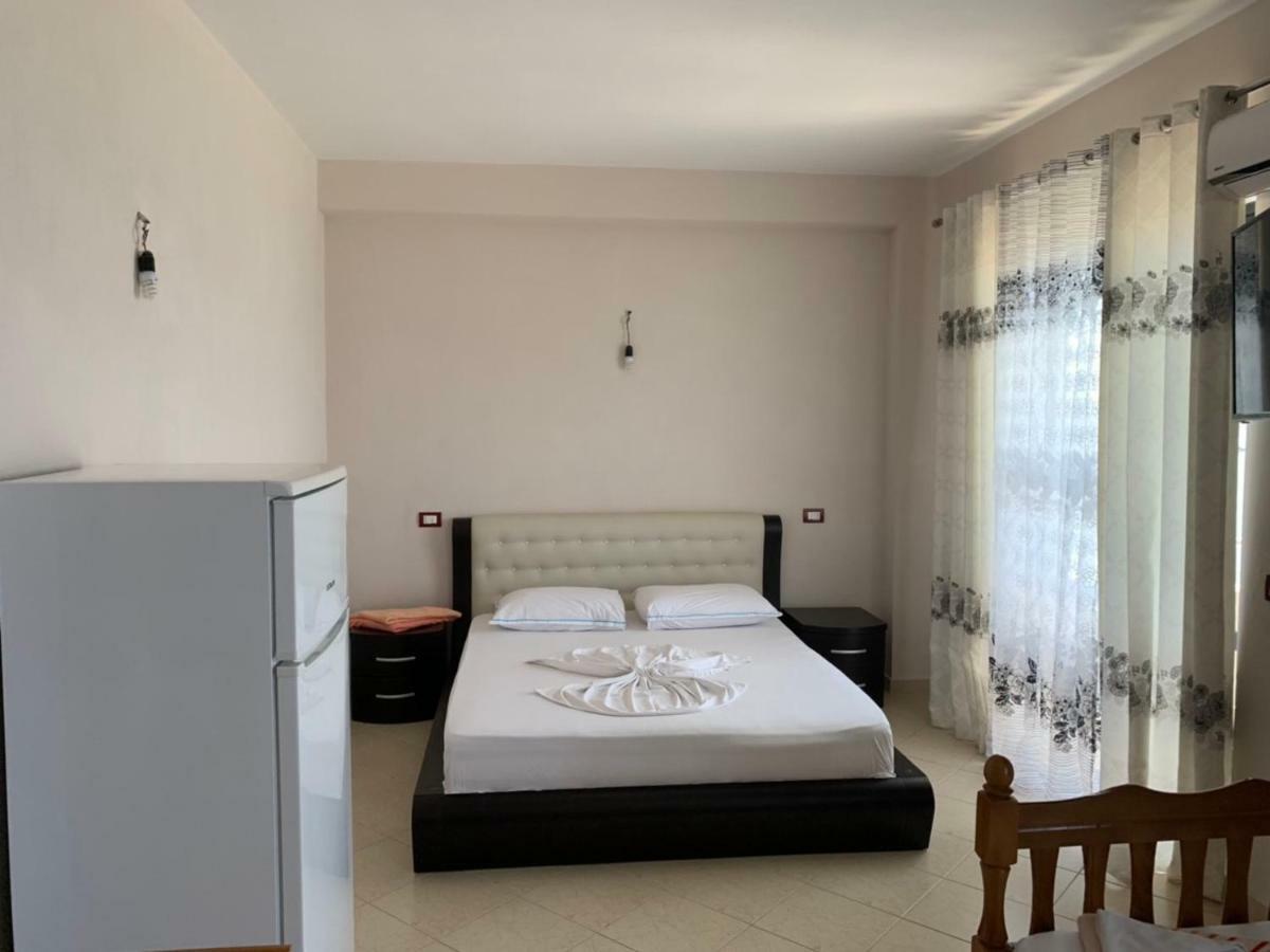 Hotel Ferrara Durres Luaran gambar