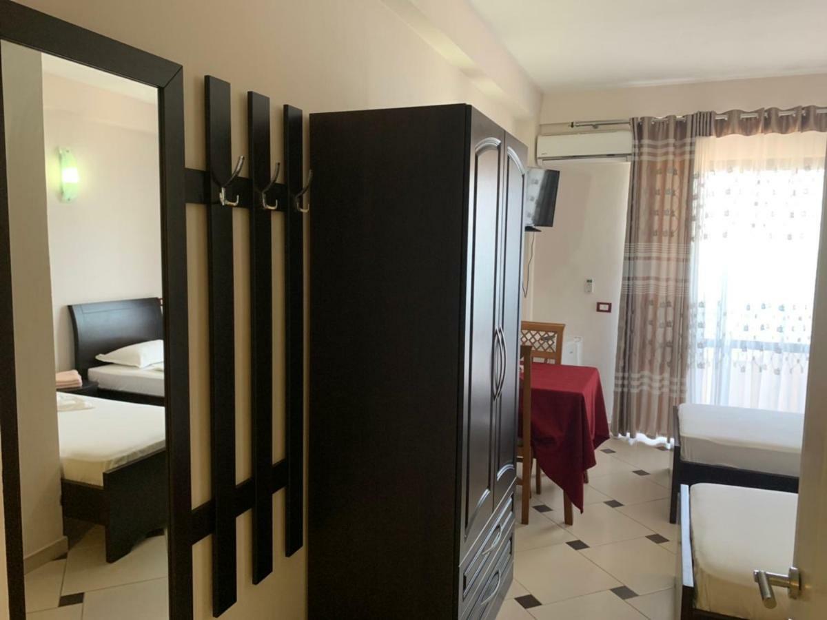Hotel Ferrara Durres Luaran gambar
