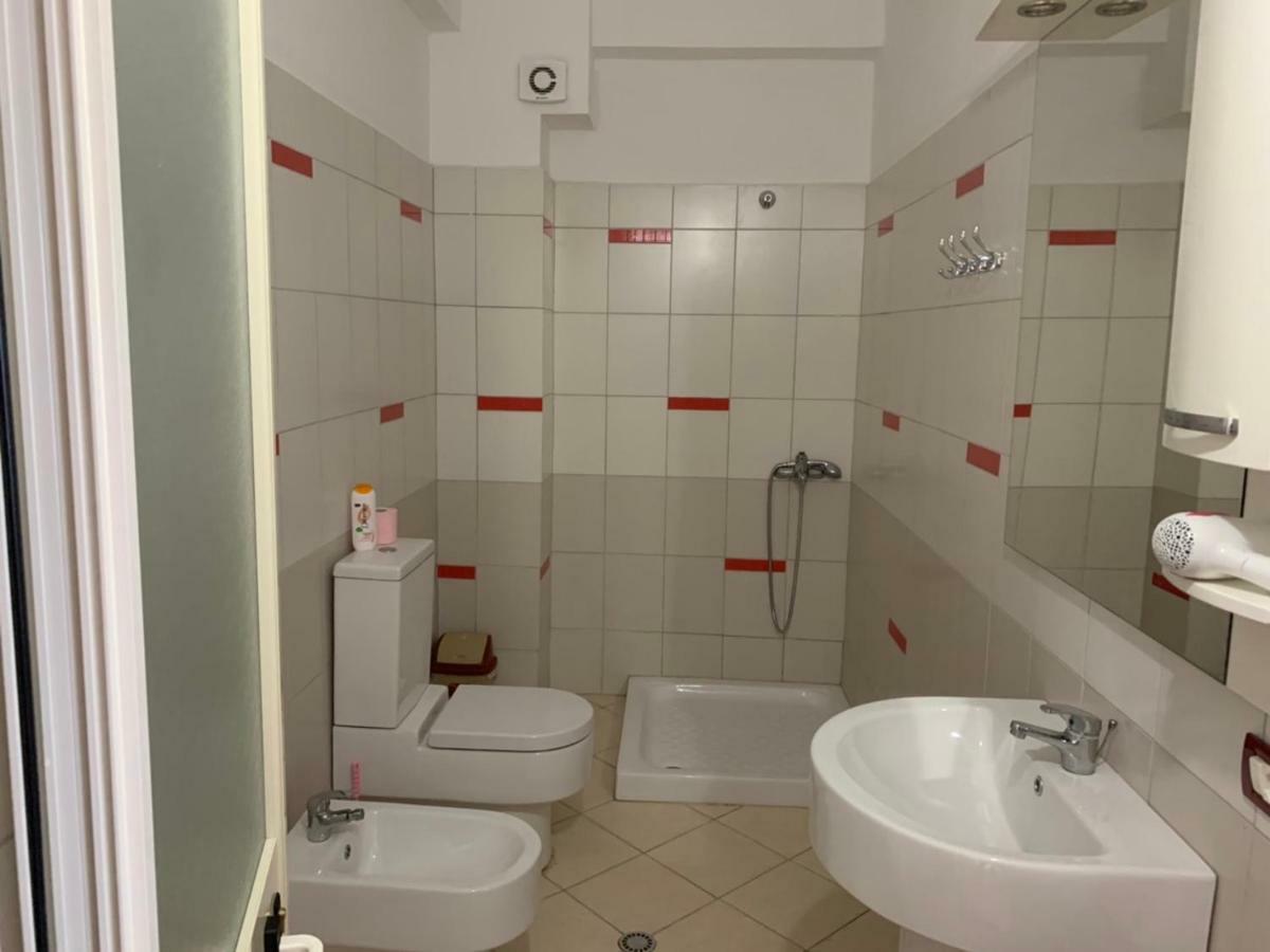 Hotel Ferrara Durres Luaran gambar