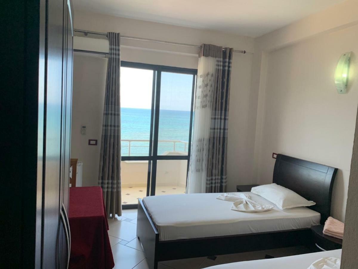 Hotel Ferrara Durres Luaran gambar