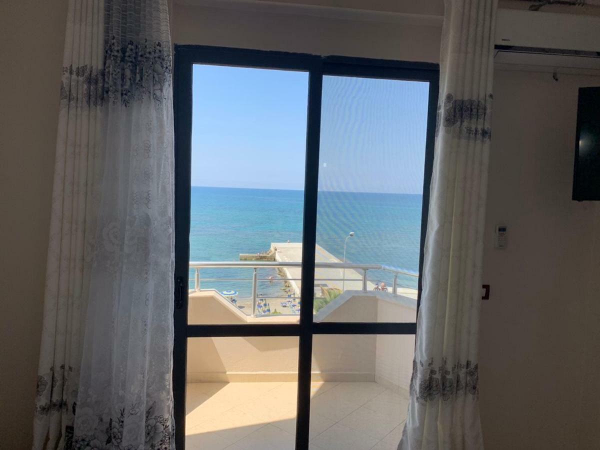 Hotel Ferrara Durres Luaran gambar